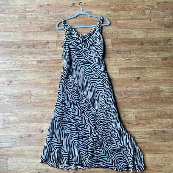 Nine West Silk Bias Asymmetric Animal Print y2k Dress size 16 - Picture 3 of 3